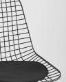 Eiffel из металла цвет черный с подушкой из черной экокожи 